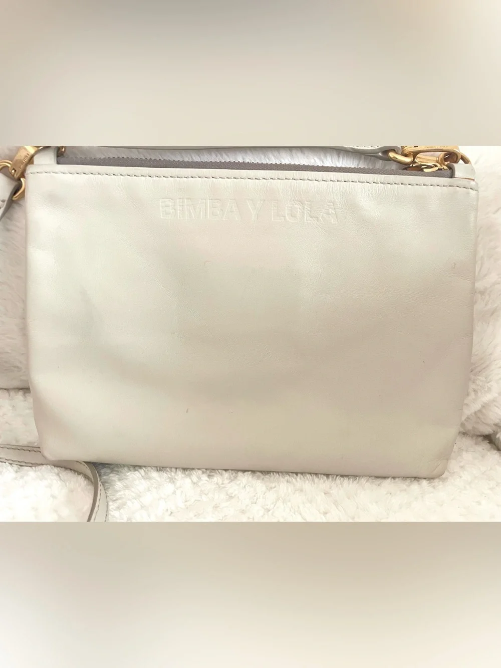Bimba Y Lola Leather Adjustable Crossbody Stonewhite Goldtone Hardware Zip 7x10